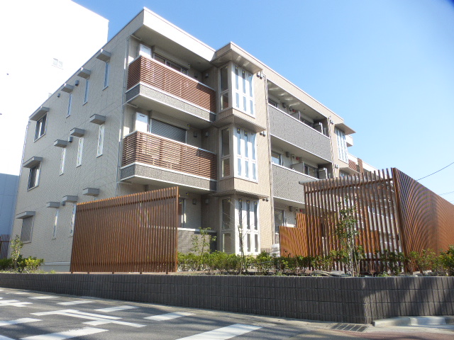 建物外観　ダイワハウス施工　対面キッチン施工の1LDK