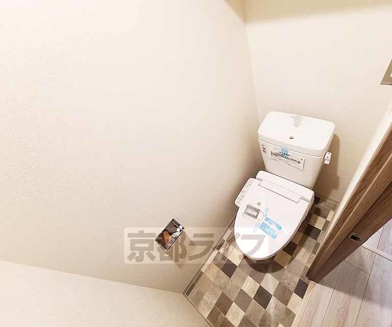 ファステート京都壬生フィエロのトイレ写真
