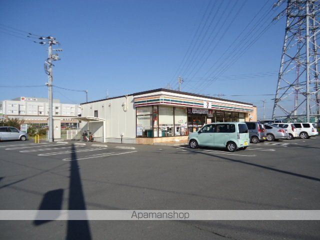 コンビニ　セブン－イレブン古河日赤前店（コンビニ）まで1131m