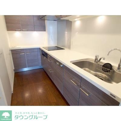 キッチン　※写真は同タイプ住戸です。
