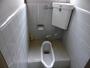 トイレ　共用のトイレになります！