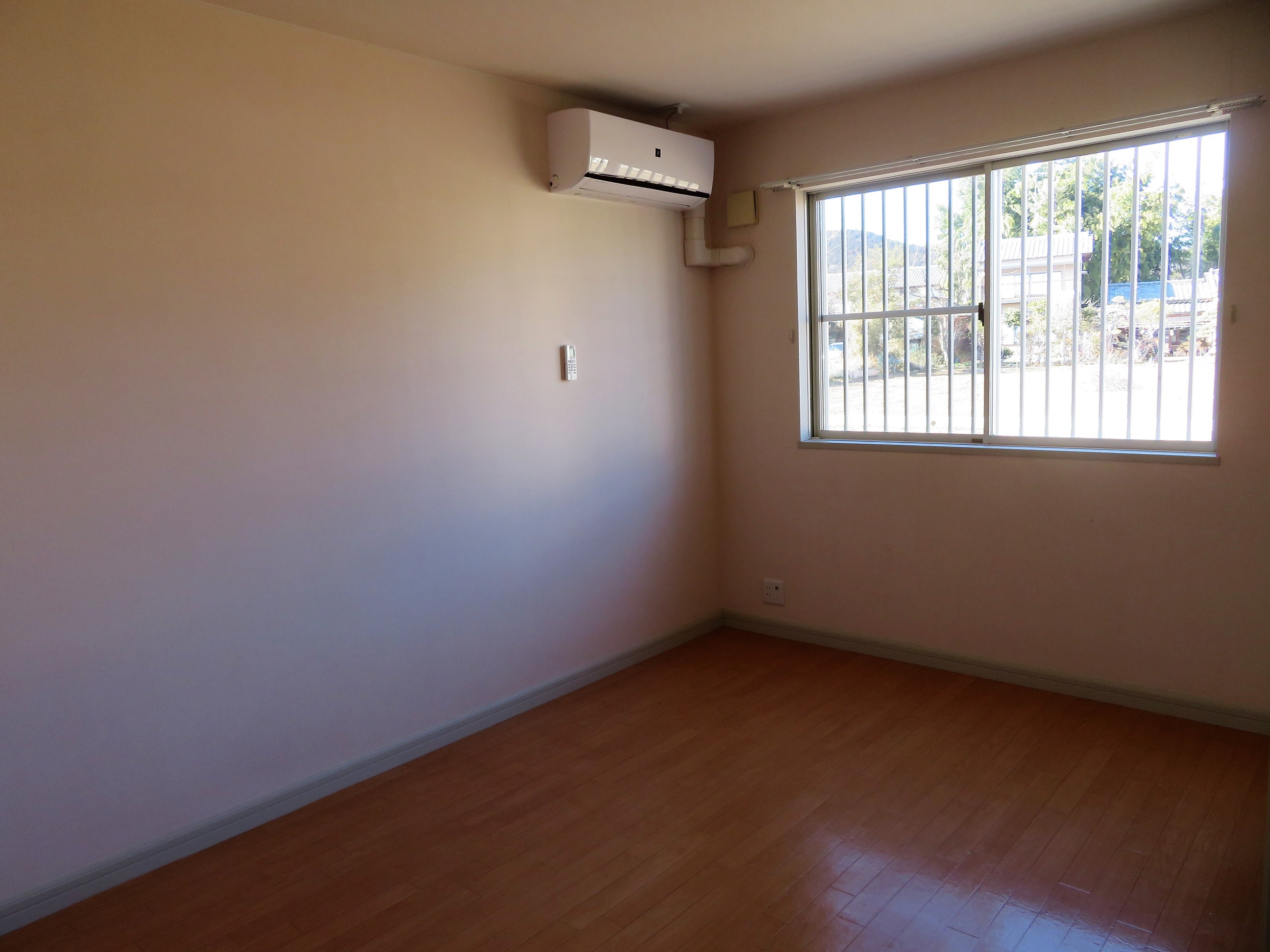 その他部屋・スペース　6帖の洋室です！寝室に最適ですね！