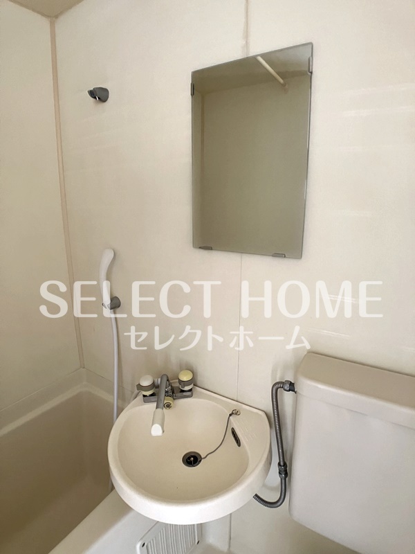 洗面設備　使いやすい洗面所です