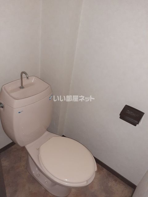 【ハラマキハイツＢのトイレ】