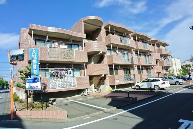 島田第８マンションの建物外観