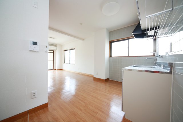 みどりハイツ半田_内装_0