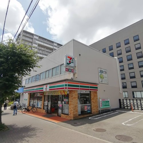 コンビニ　セブンイレブン御屋敷店（コンビニ）まで470m