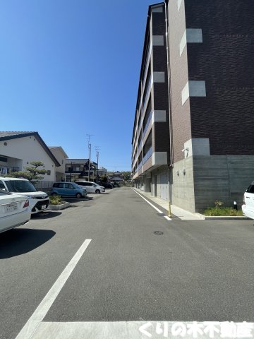 駐車場　駐車場完備です