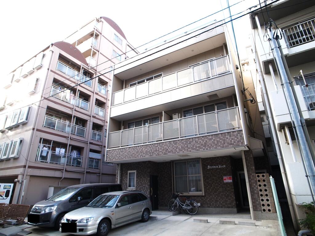 神戸市中央区筒井町のマンションの建物外観