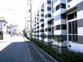 バルコニー　室外洗濯物干し場です。