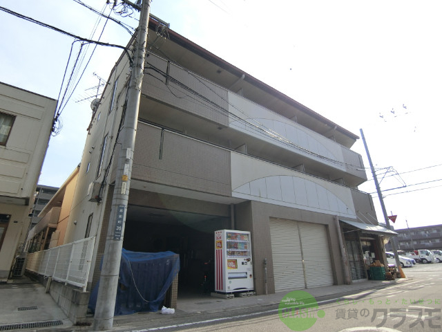 茨木市若園町のマンションの建物外観