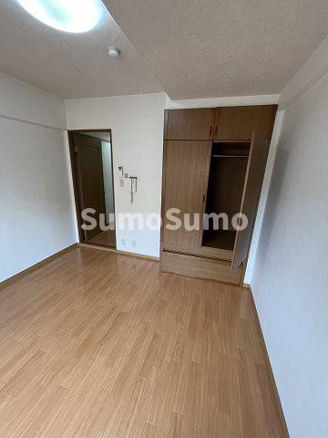 その他部屋・スペース　落ち着いて過ごせるお部屋なので、寝室にいかがでしょうか