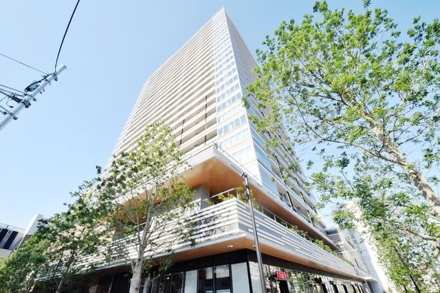 小金井市本町のマンションの建物外観