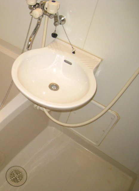 洗面設備　同物件、別号室のものです。