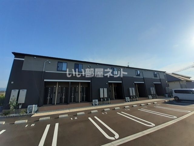 ピオニール紀の川　IIの建物外観