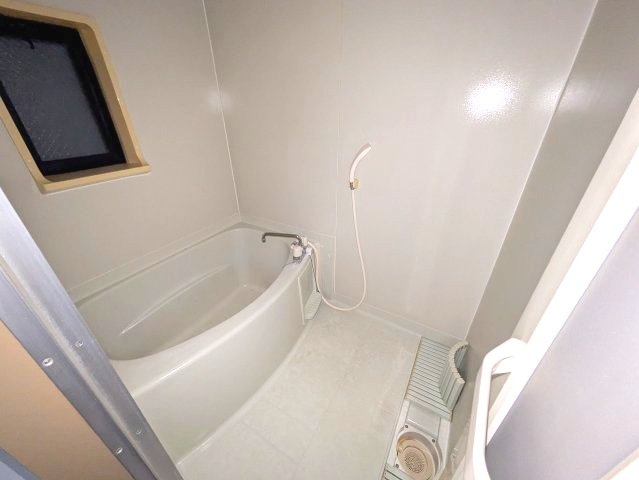 バス・シャワールーム　2025年10月撮影