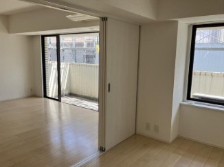 居室・リビング　居間