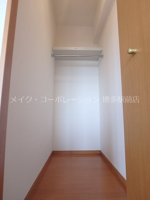 【福岡市博多区東光寺町のマンションの収納】