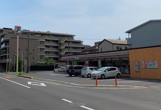 コンビニ　セブンイレブン千葉幕張本郷7丁目店（コンビニ）まで463m