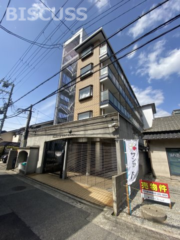 堺市堺区三宝町のマンションの建物外観