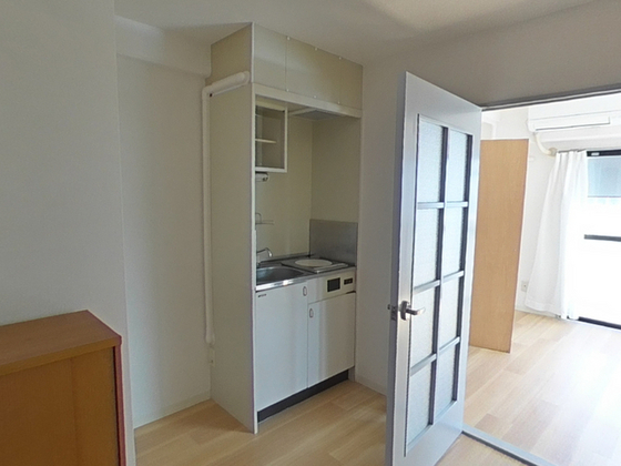 キッチン　※別部屋の写真です