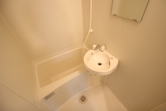 洗面設備　※別部屋の写真です