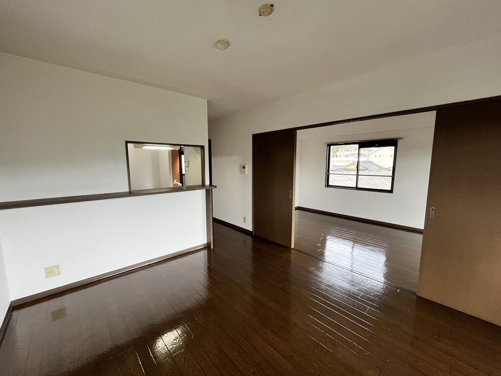 居室・リビング　ＬＤＫ12帖