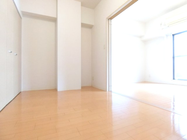 居室・リビング　詳細は、RISUMO江坂本店→06-6155-7137まで♪