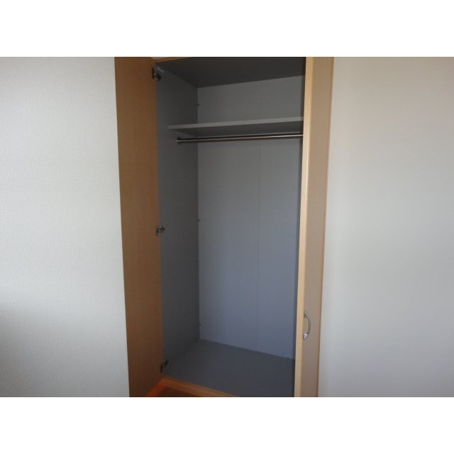 収納　洋室北側