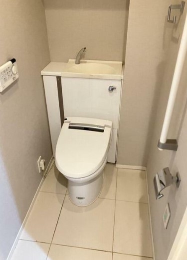 トイレ　※こちらのお写真は他部屋になり参考写真です※