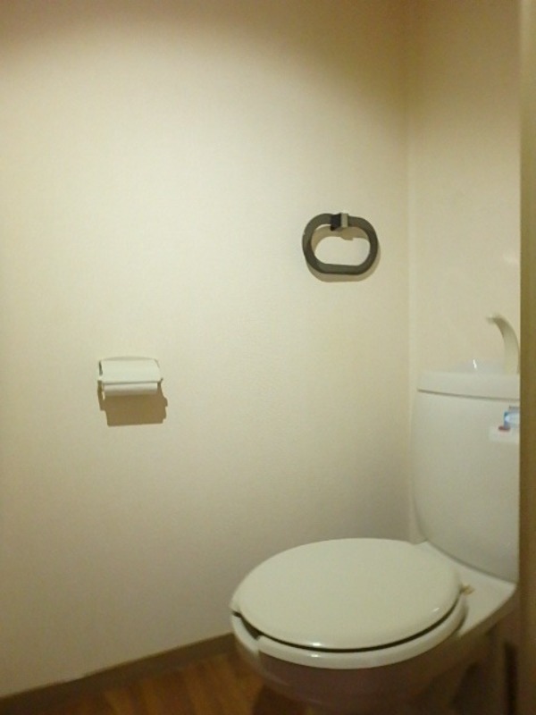 トイレ　図面と現状に相違がある場合には現状を優先