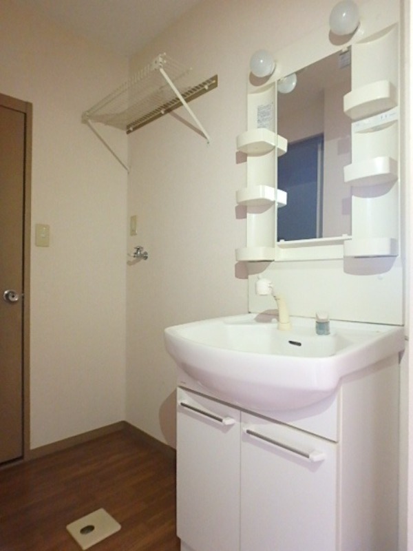 洗面設備　図面と現状に相違がある場合には現状を優先