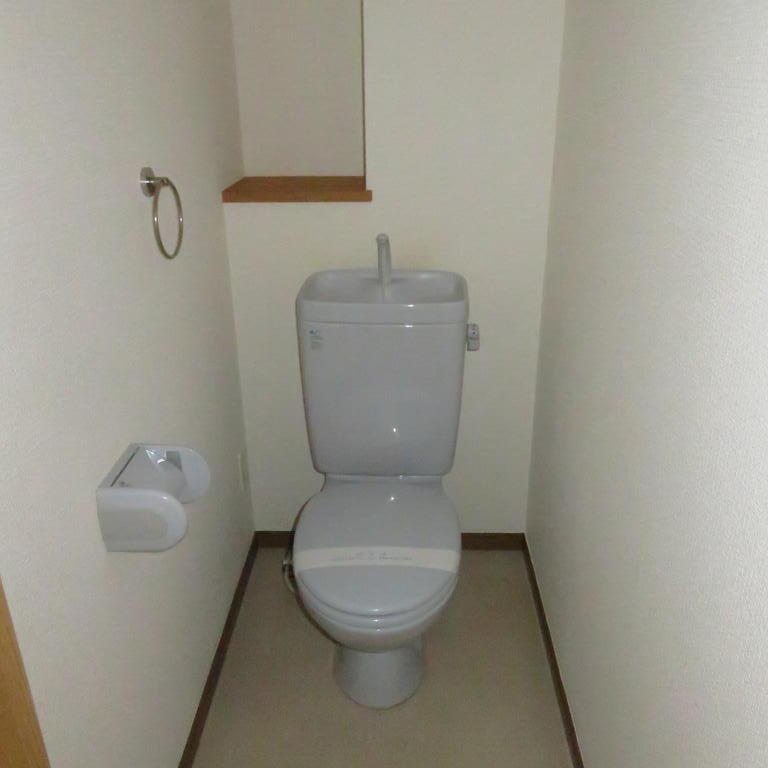ゴールドステージのトイレ写真