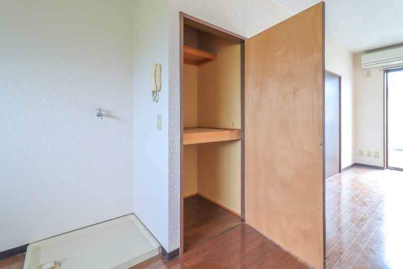 収納　図面と現状に相違がある場合には現状を優先