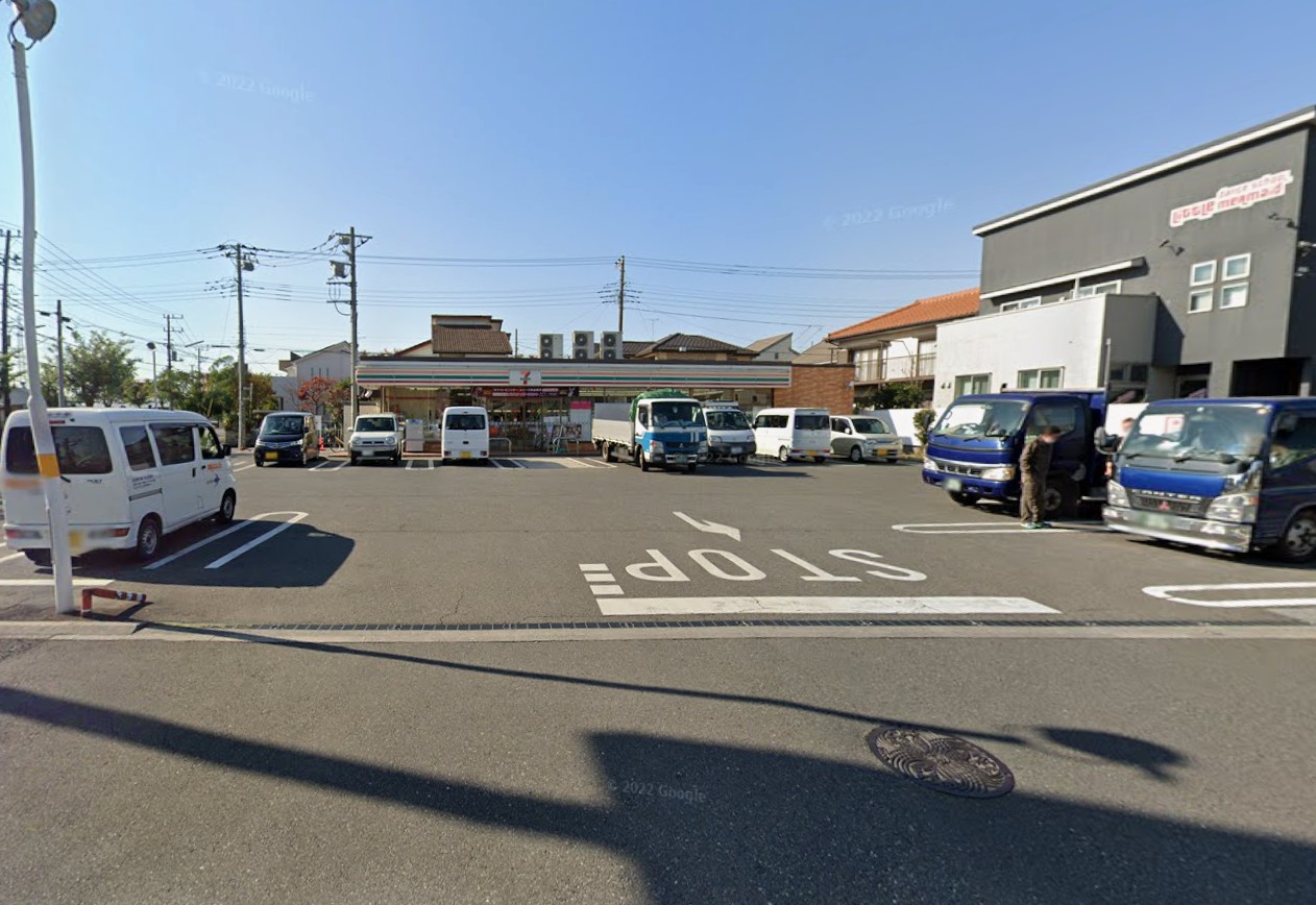 コンビニ　セブンイレブン東浦和7丁目店（コンビニ）まで296m