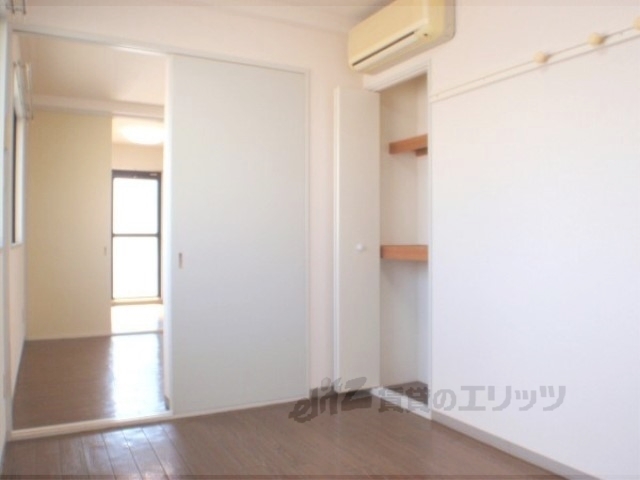 居室・リビング　洋室