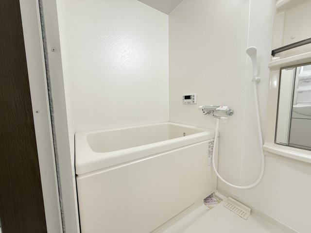 バス・シャワールーム　追炊き機能付