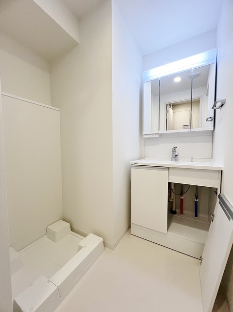 洗面設備　同仕様