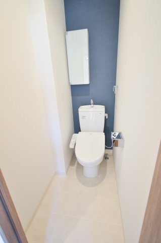 トイレ　清潔感があるトイレです。入るとホッとする、そんな空間。