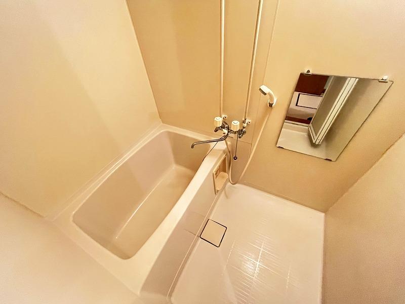 バス・シャワールーム　浴室