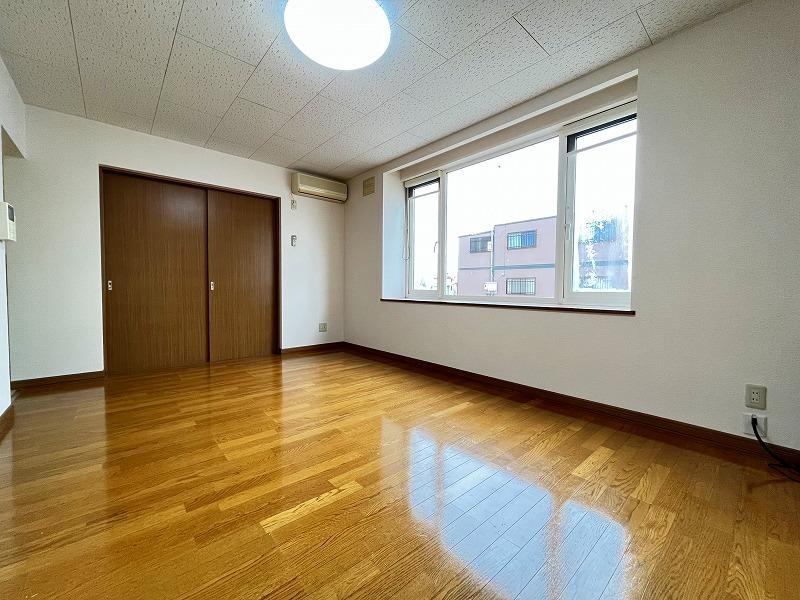 居室・リビング　リビング１