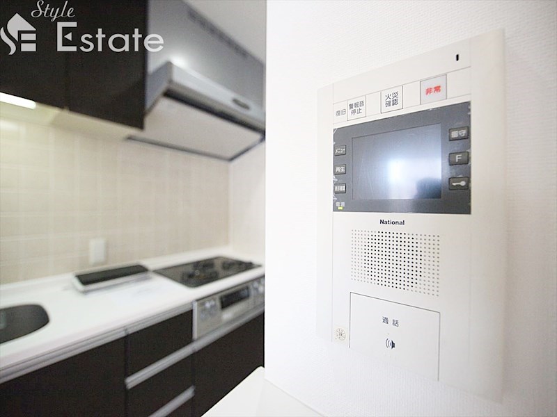 セキュリティ　モニター付きインターホン