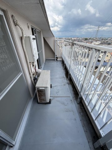 バルコニー　陽当たり良好なバルコニーです♪
