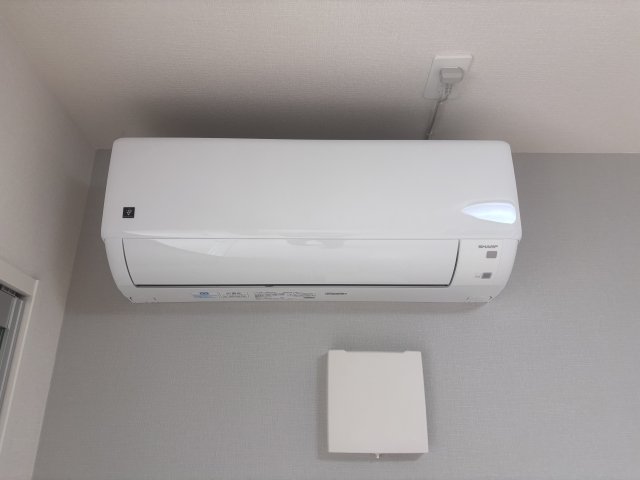 その他設備　エアコン付きで季節関係なく快適にお過ごし頂けます。