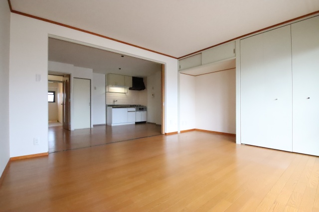 居室・リビング　※別部屋の参考写真のため、原状優先です。