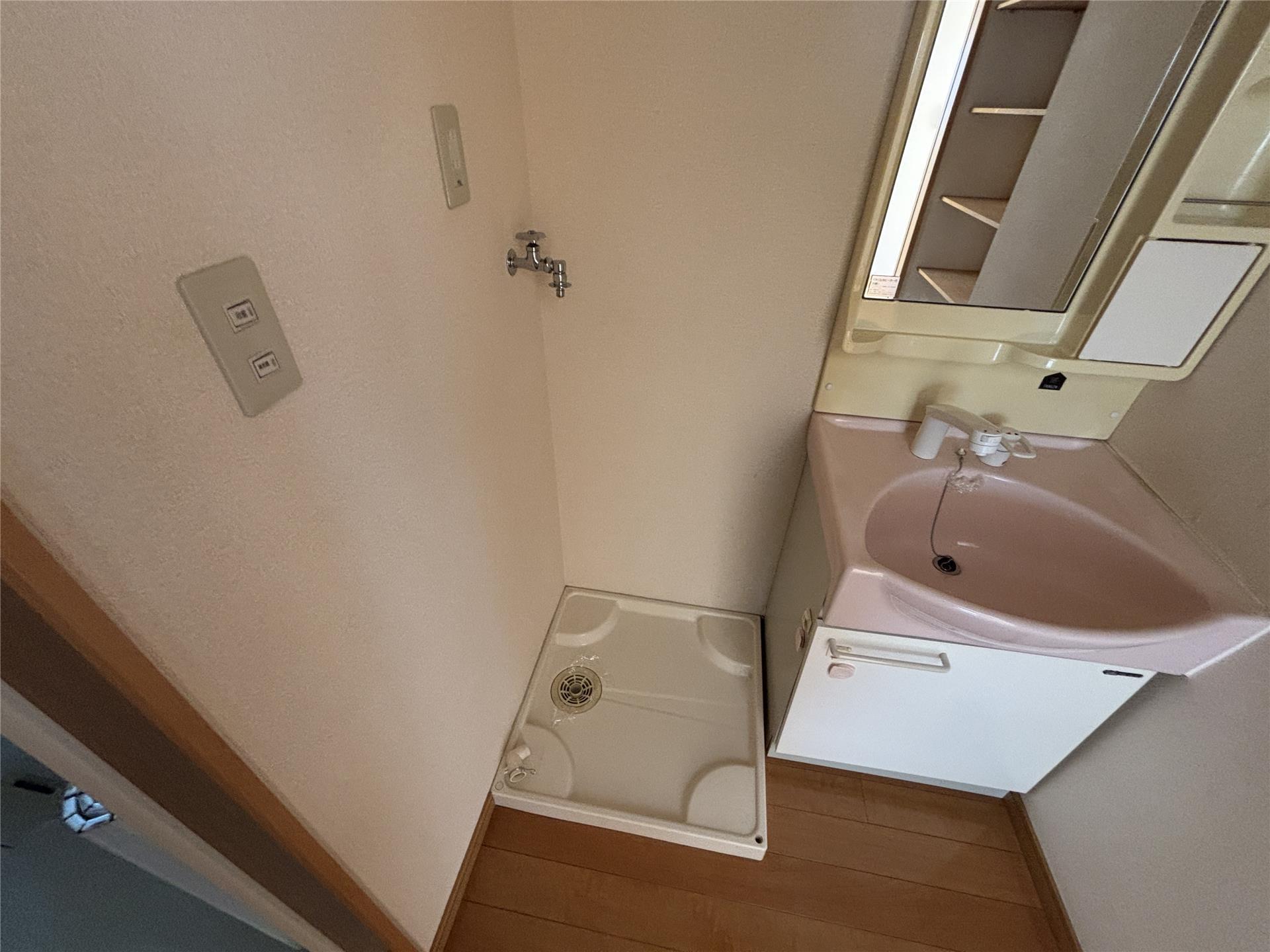 その他　洗濯機置場