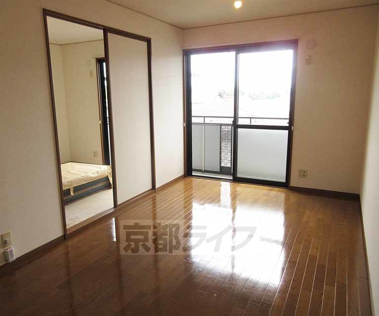 居室・リビング　広々使っていただけます