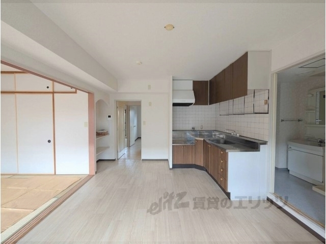 居室・リビング　洋室