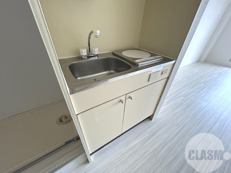 キッチン　１口電気コンロ