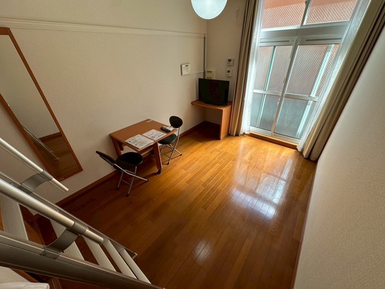 居室・リビング　※別部屋の写真です